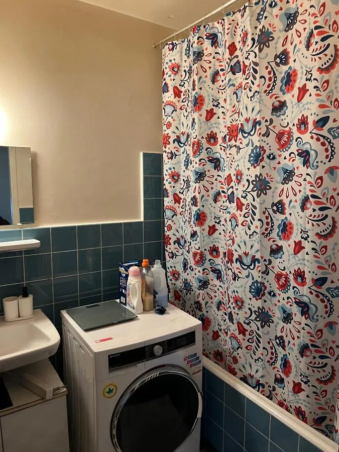 2 Bedroom Flat Near Nations And In The Center Γενεύη Διαμέρισμα